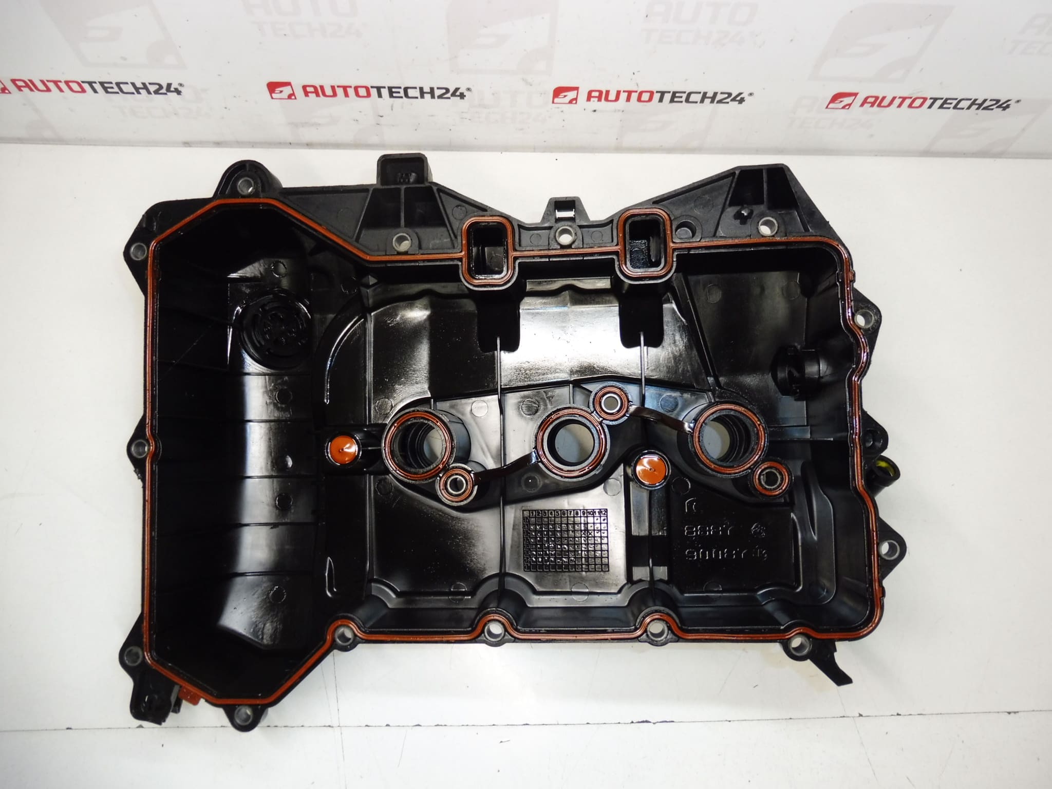 Cylinderhuvudkåpa 1.2 VTI PureTech 9811067580 9806820880 - Bild 2