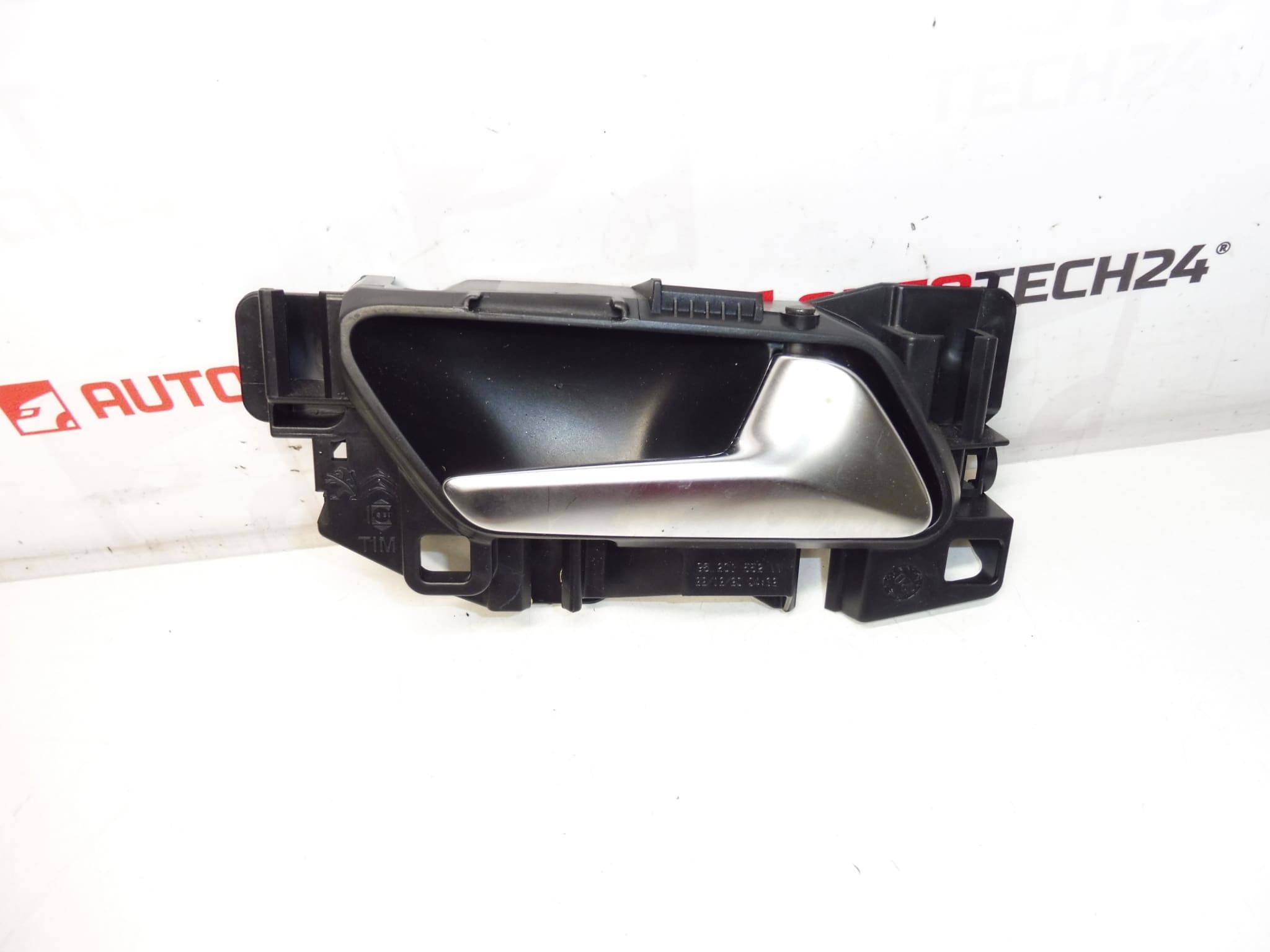 Dörrhandtag höger Citroën Peugeot 98201552VV 98000002VV