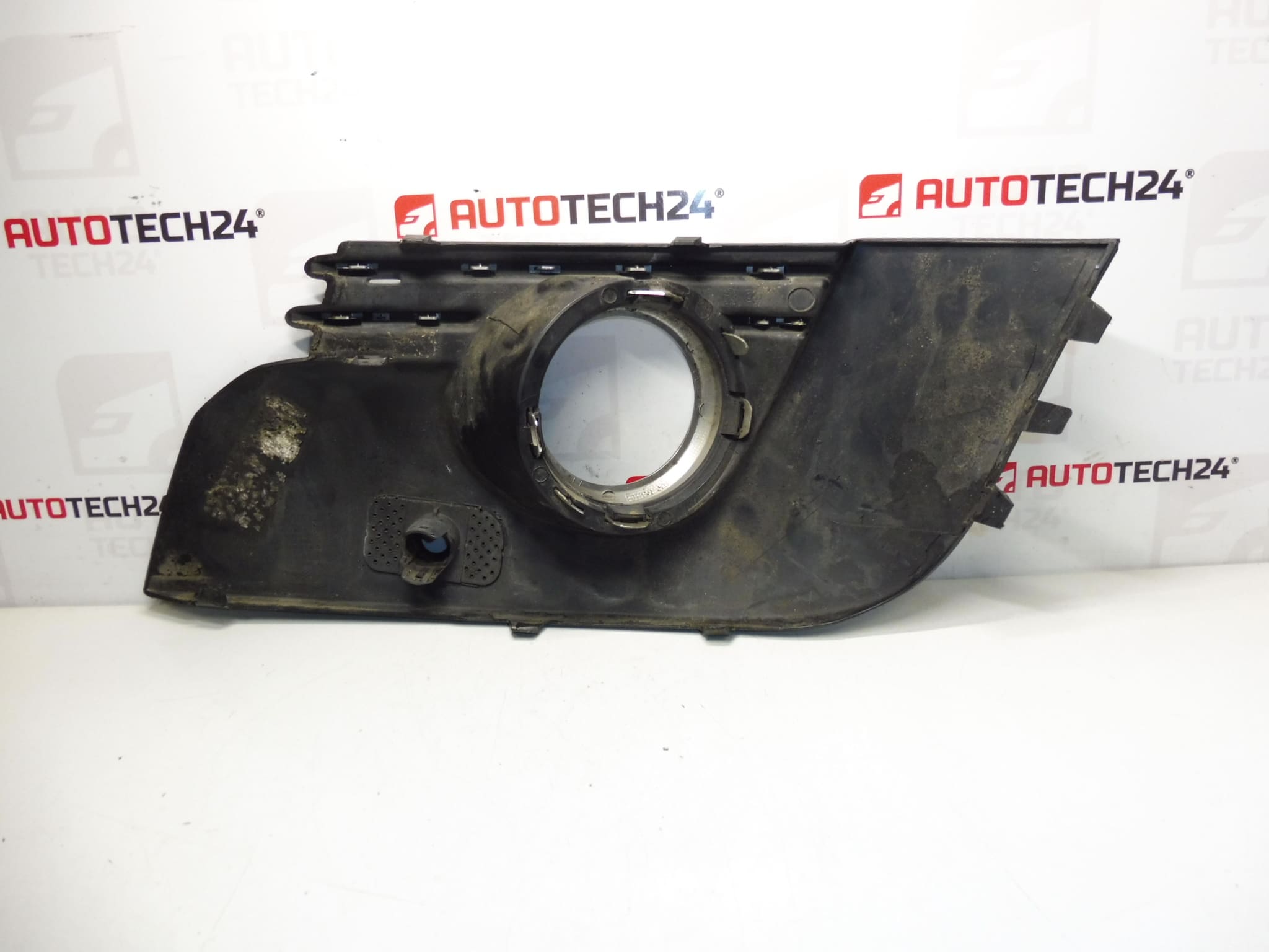 Höger dimljusram Peugeot 3008 9685098077 745315 - Bild 2