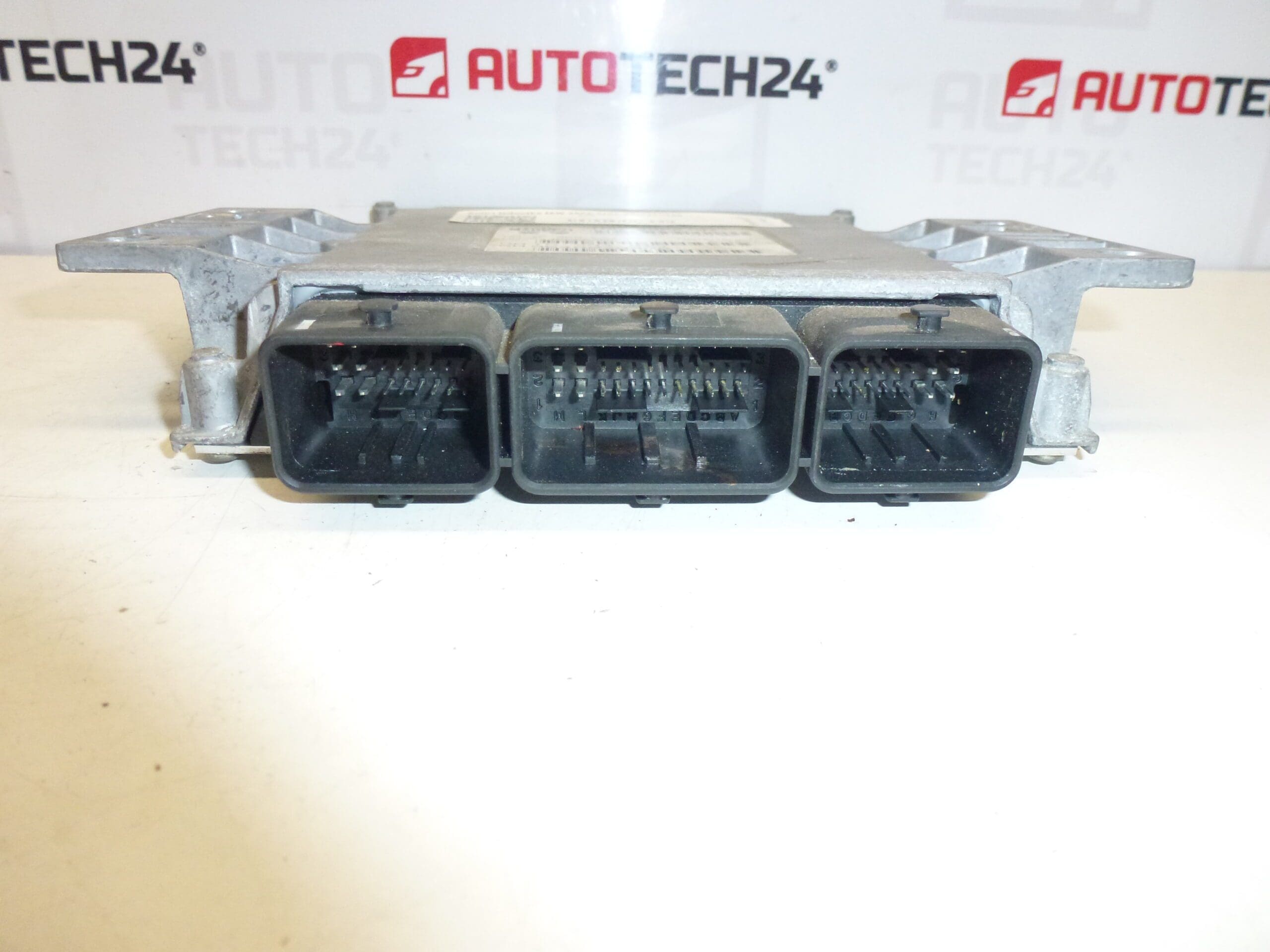 IAW 48P2.31 styrenhet 9642606280 9645279980 - Bild 2