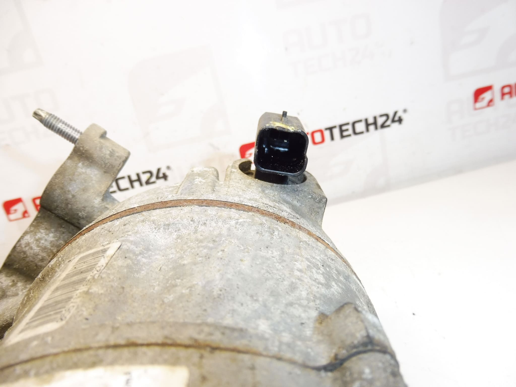 Luftkonditioneringskompressor Valeo 9827528980-02 9827552180-02 1617294480 - Bild 2