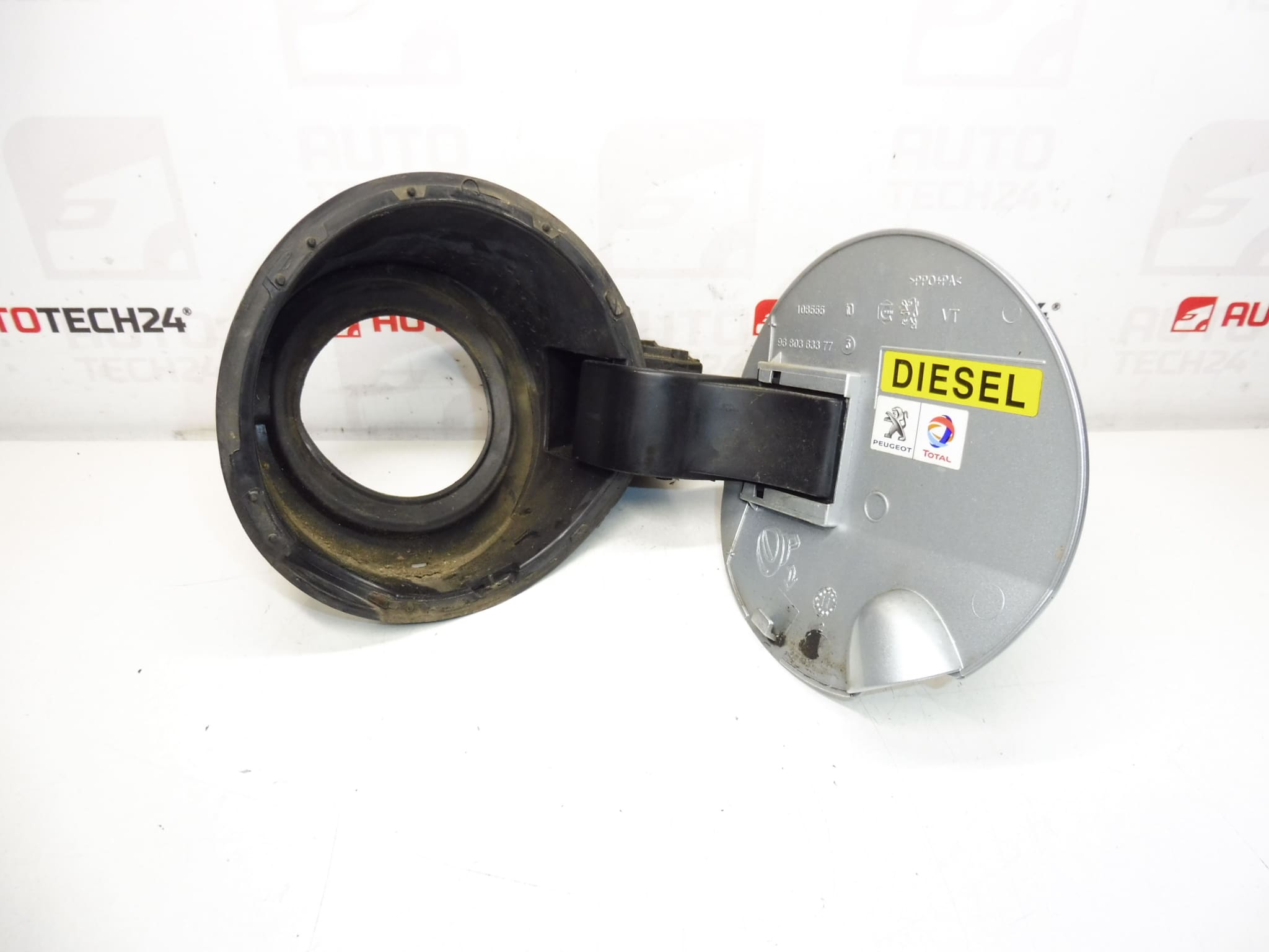 Peugeot 308 EZRC tanklock 1517F4 151899 - Bild 2