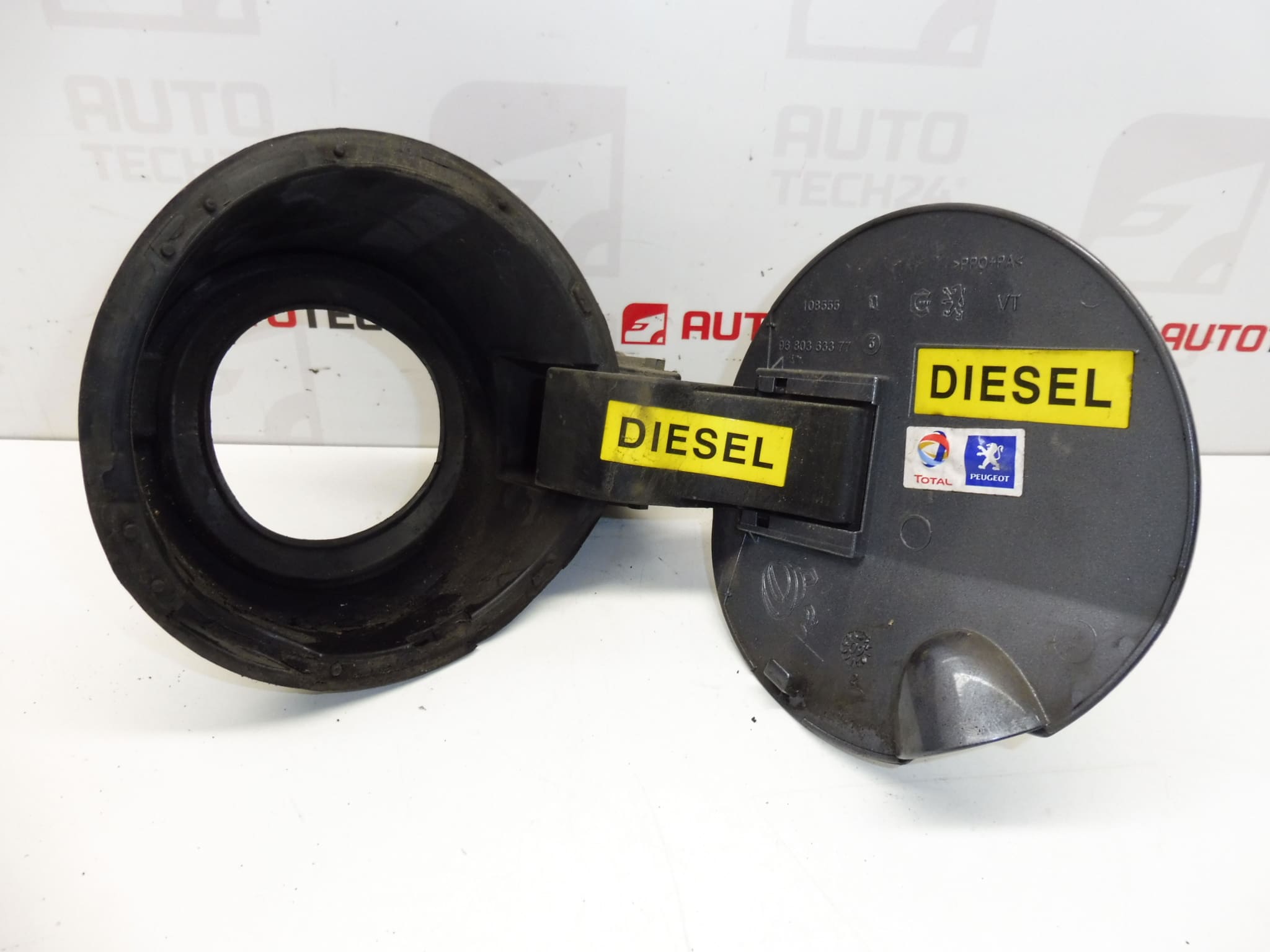 Peugeot 308 KTHB tanklock 1517F4 151899 - Bild 2