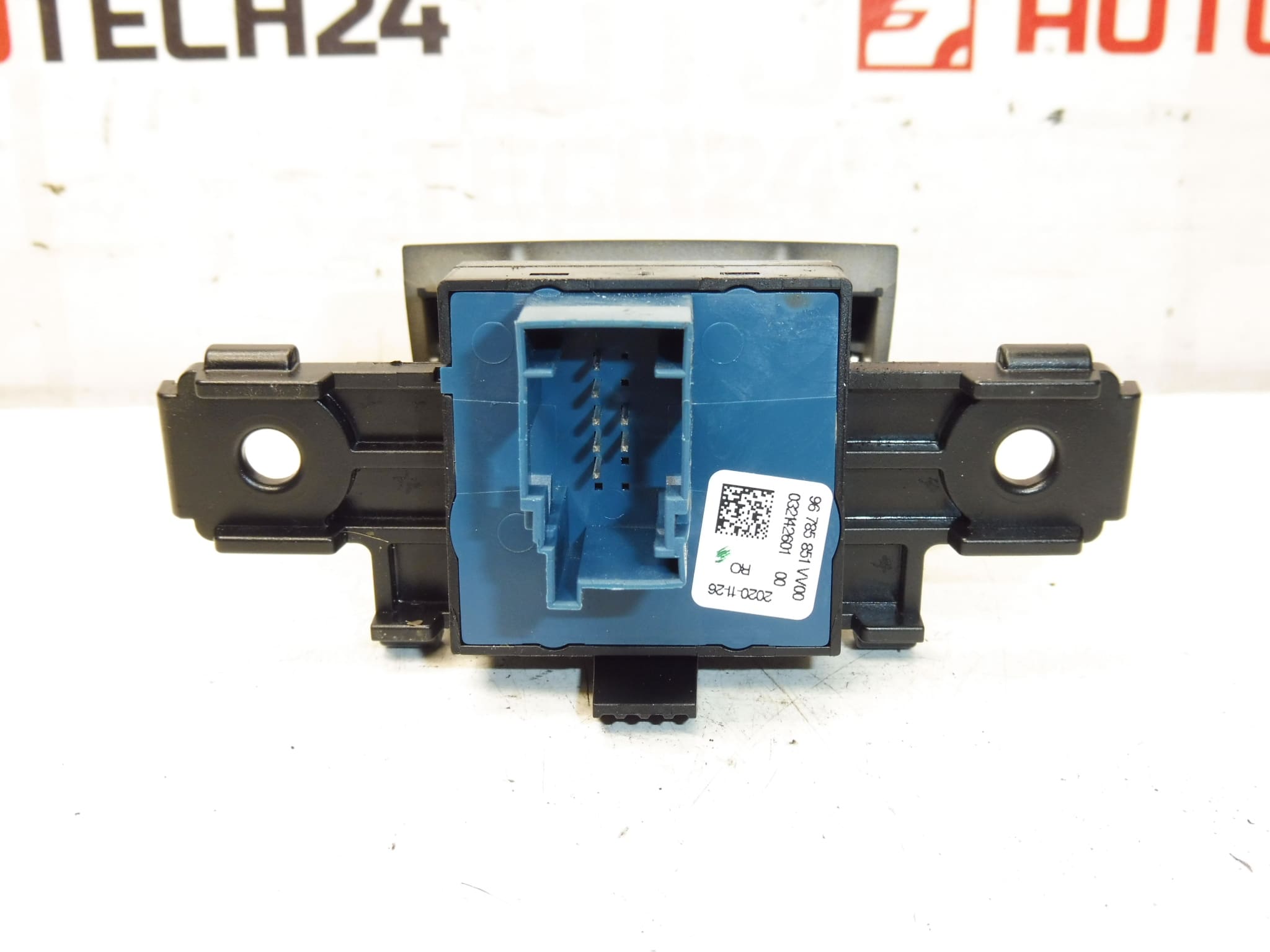 Peugeot 308 T9 Handbromskontroll 96785851VV - Bild 2