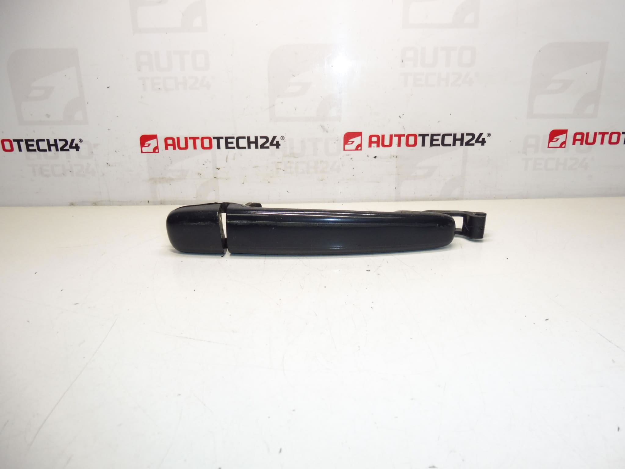 Förardörrshandtag Citroën Peugeot KTGA 9101W8