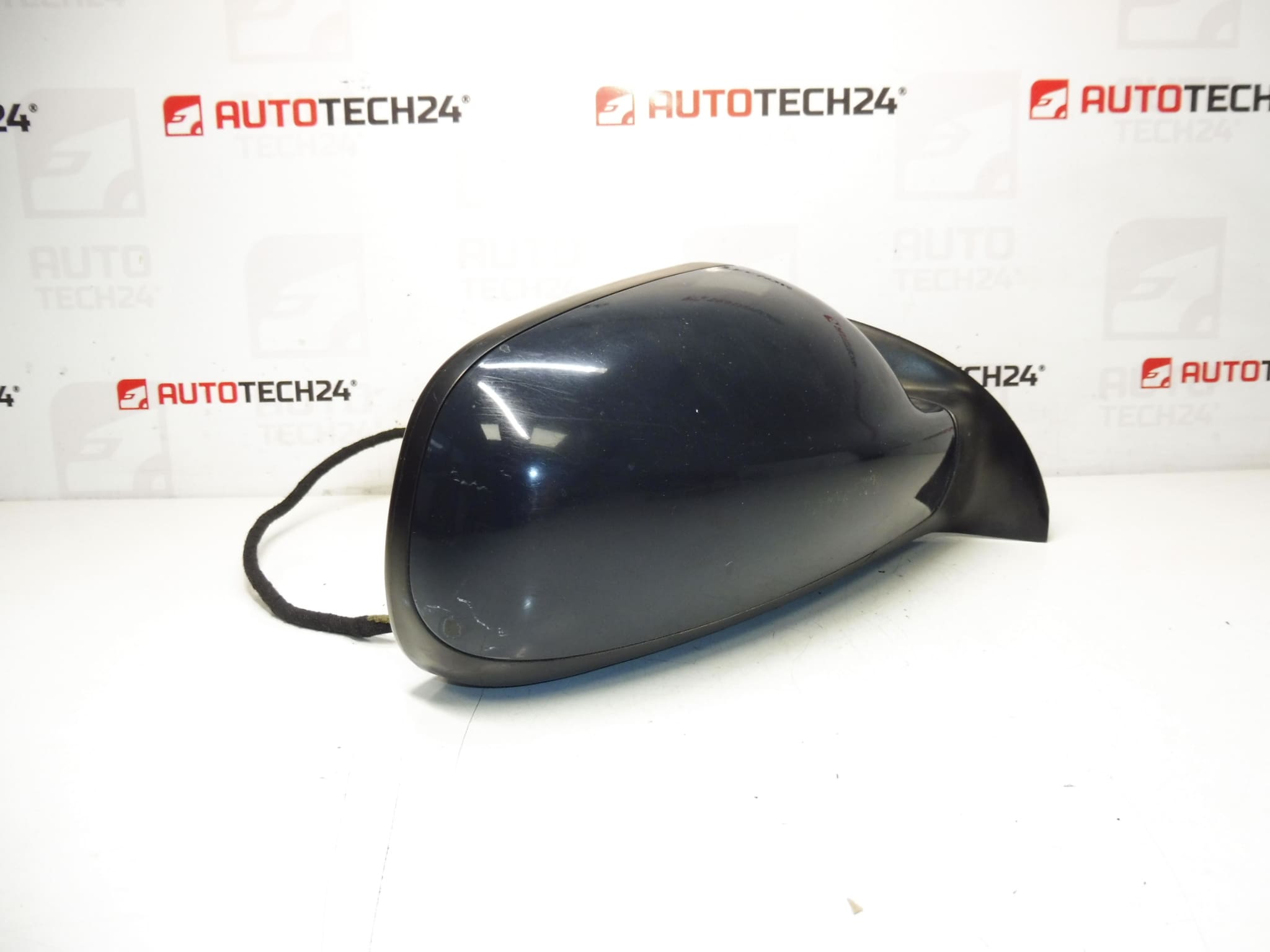 Höger spegel Peugeot 307 KTGA 8149AX