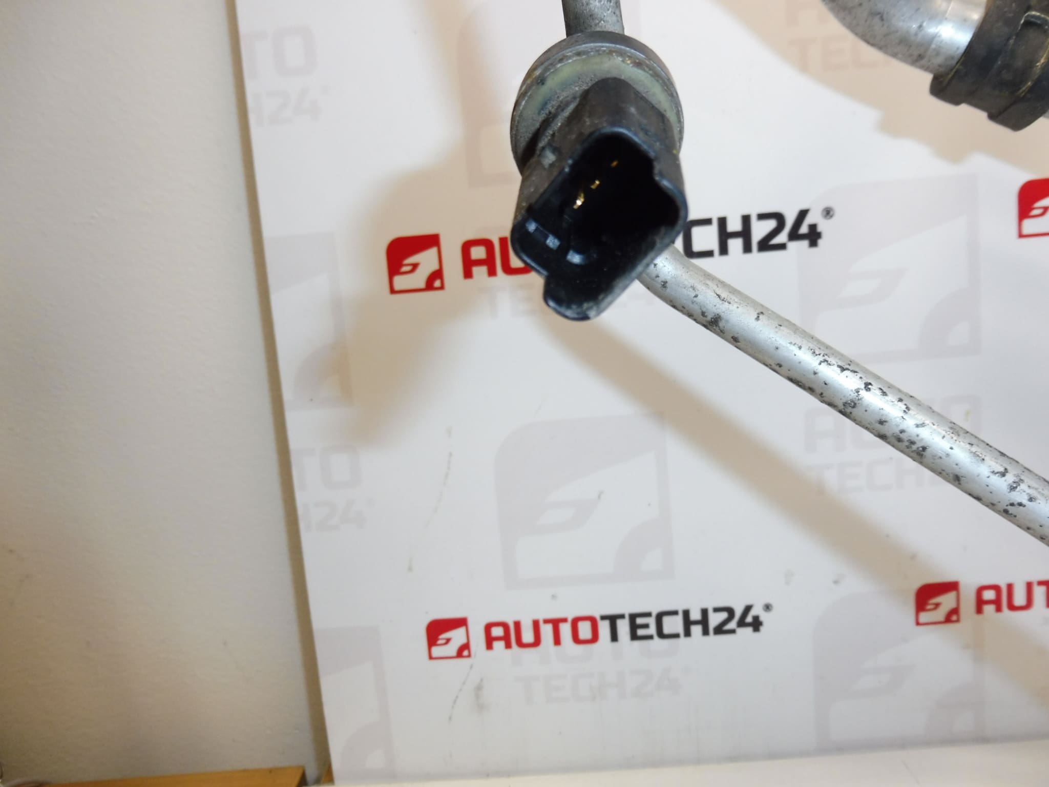 Klimatrör Peugeot 207 9671596080 9800886980 6477J1 - Bild 2