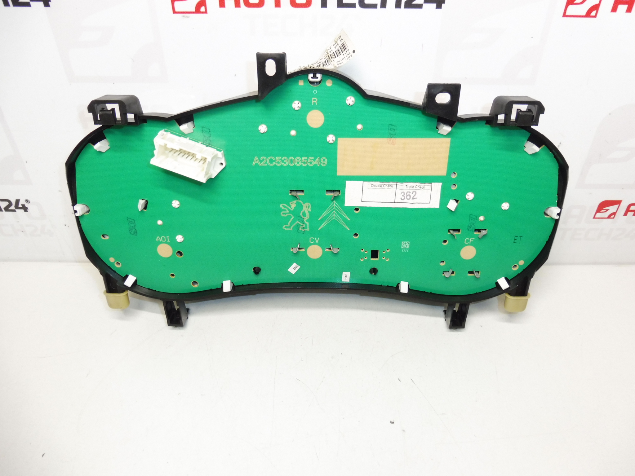 Automatisk hastighetsmätare 131000 km Peugeot 207 9666818980 6106JP