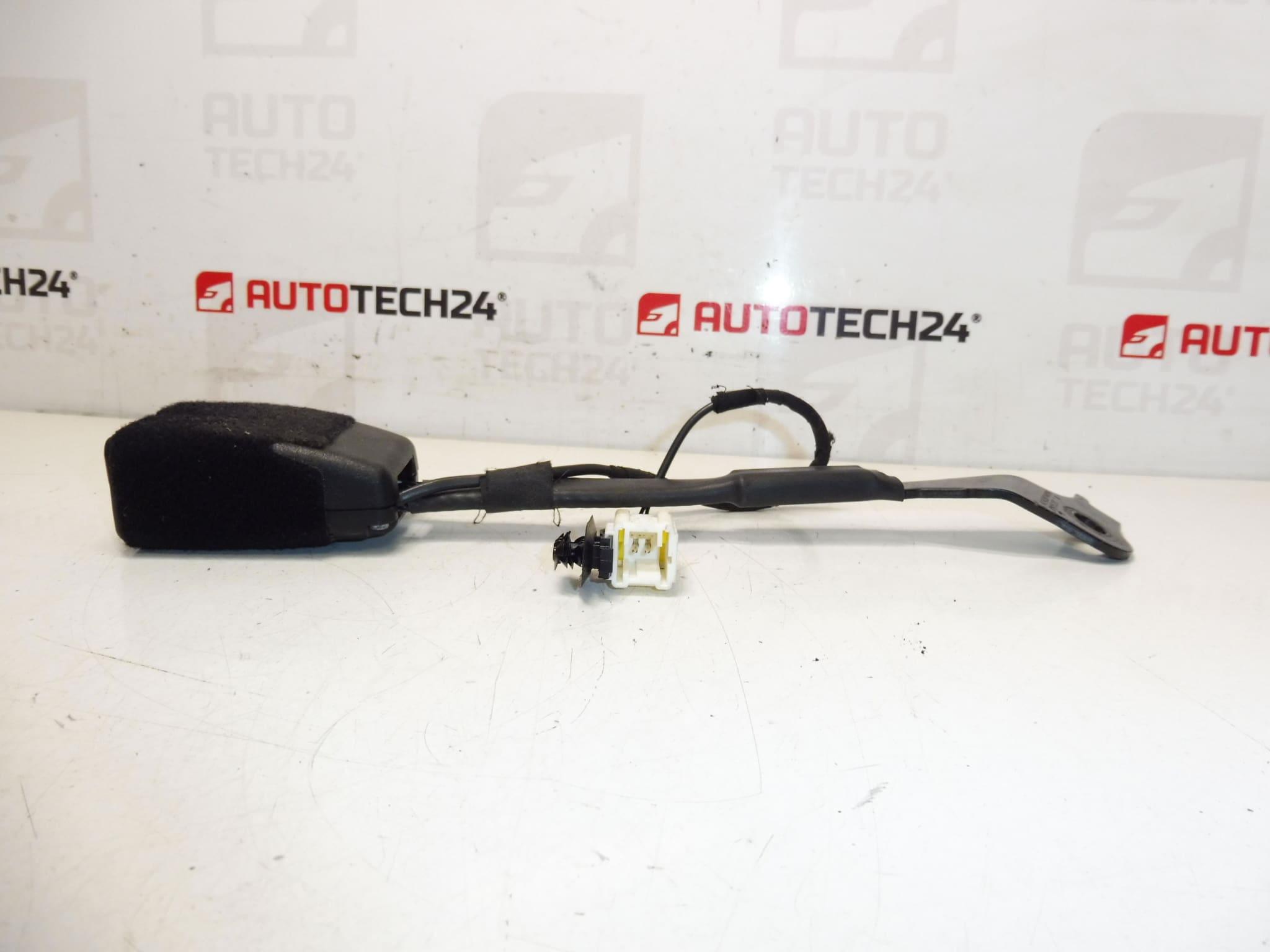 Peugeot 308 T9 passagerarpasslåshållare 96776848XT - Bild 2