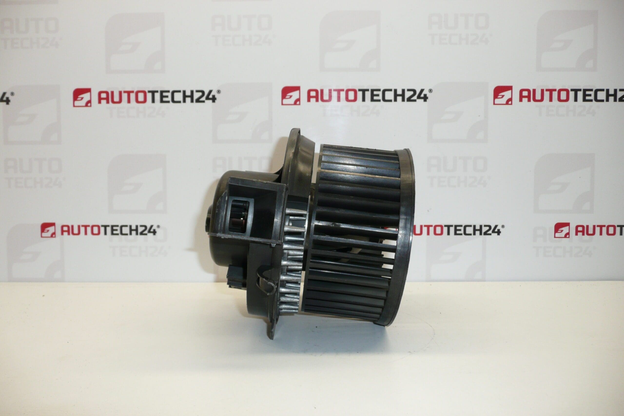 Värmefläkt Citroën Peugeot 6441K0 - Bild 2