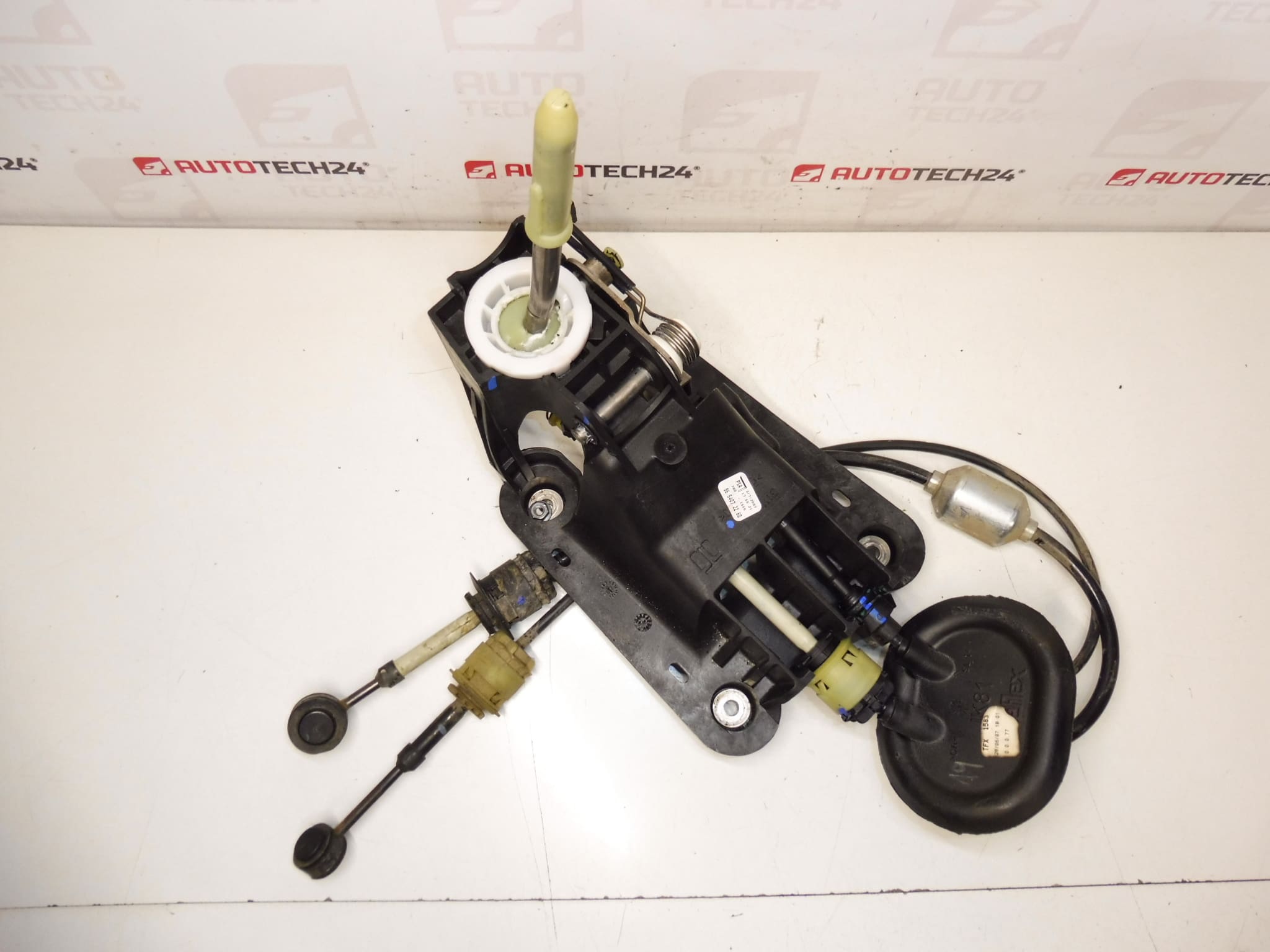 Växelspak med kablar Peugeot 207 9654072280 2400CP 2444CZ - Bild 2