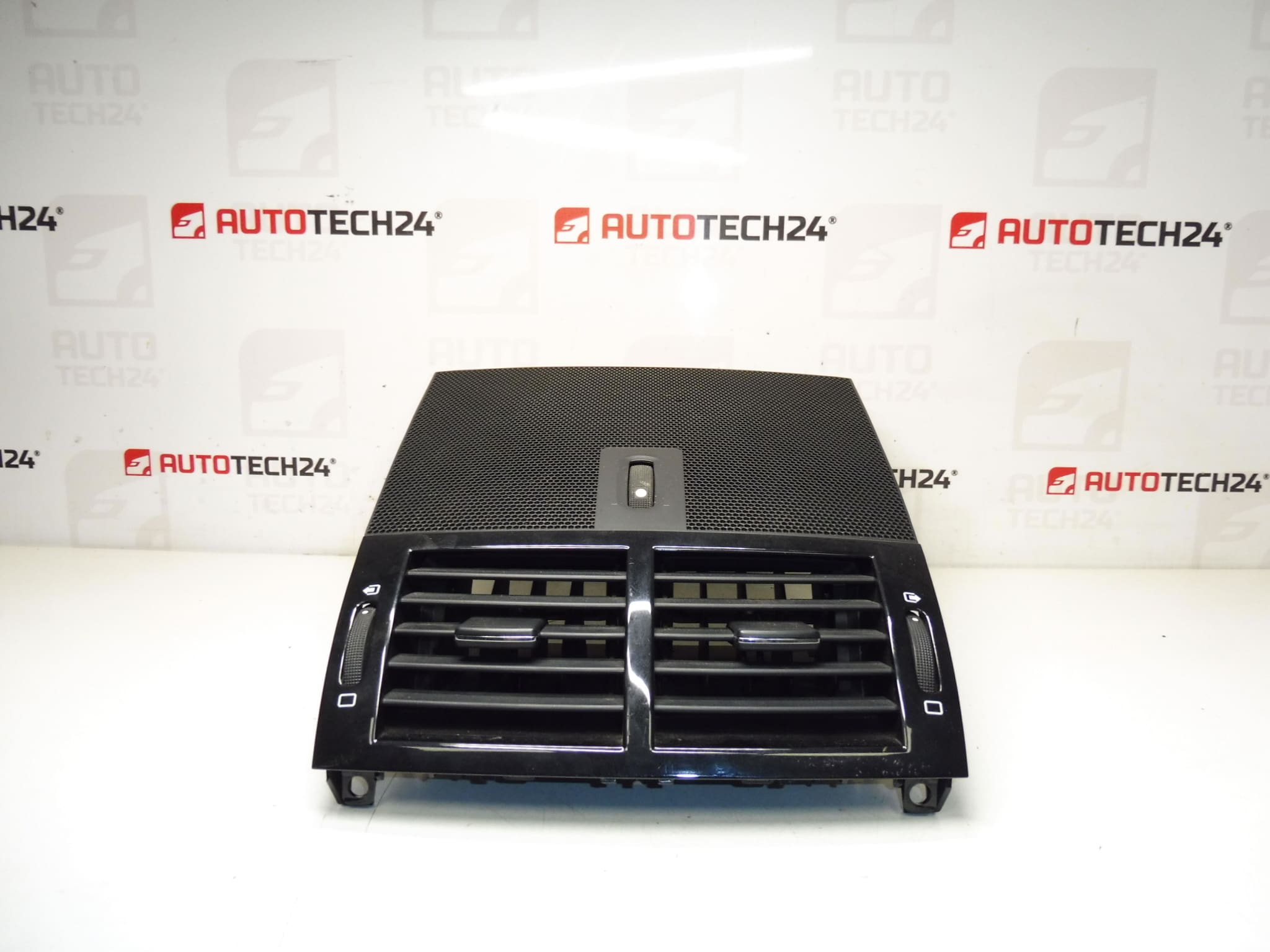 Luftventiler Peugeot 407 9644589777