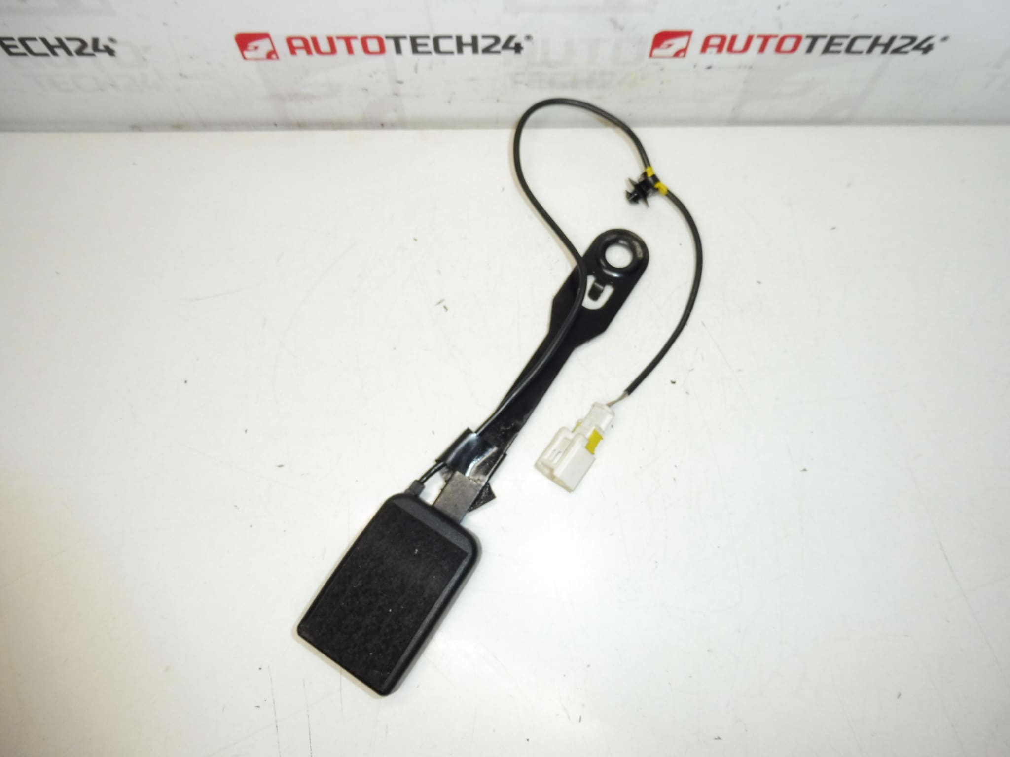 Peugeot 407 passagerarpasslåshållare 8975P6 8975AS - Bild 2