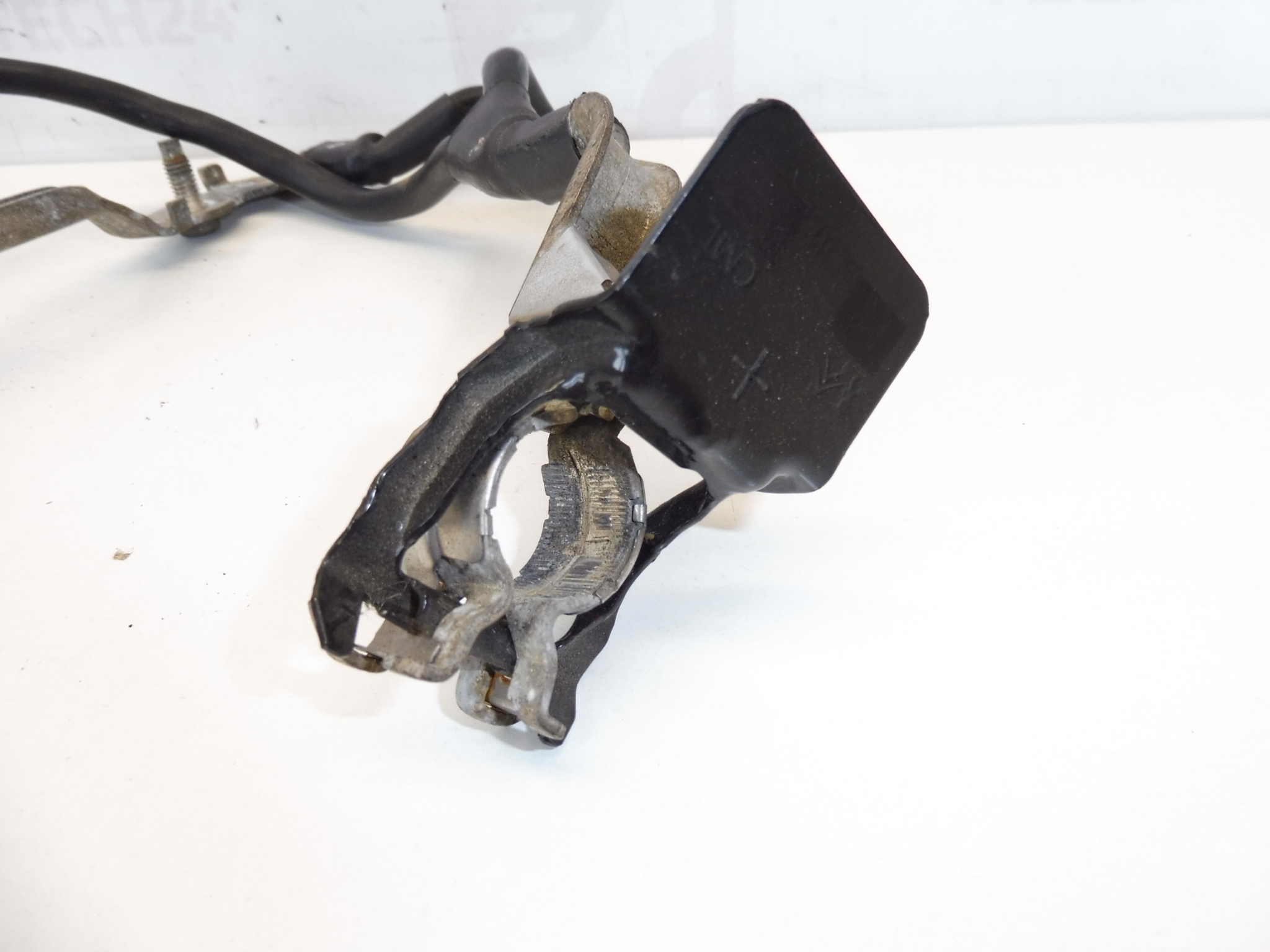 Anslutningskabel till + kontakt på bilbatteri Citroën Peugeot 9676605080