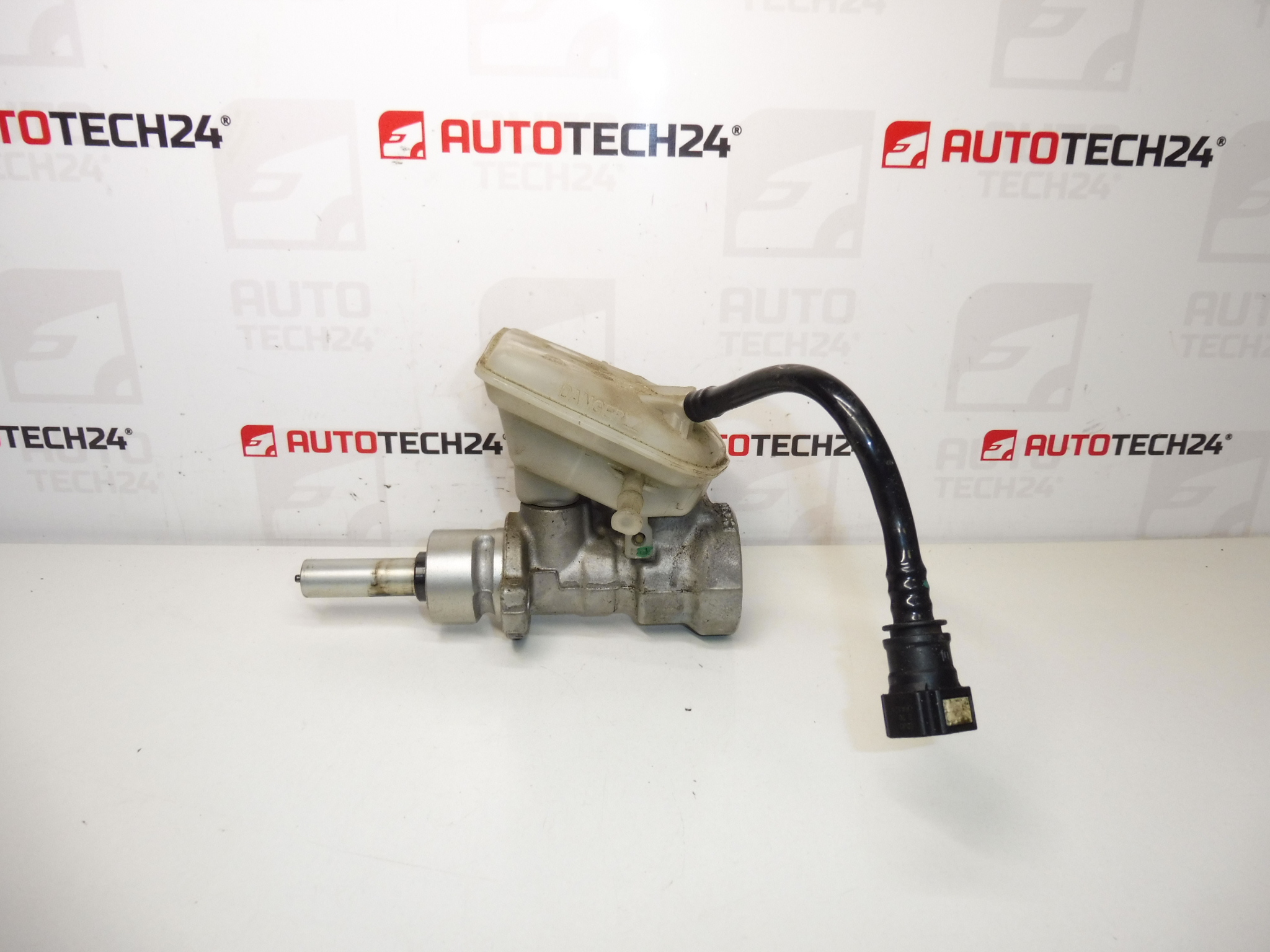 Huvudbromscylinder BOSCH Citroën Peugeot 0204123596 22472579 4601L2