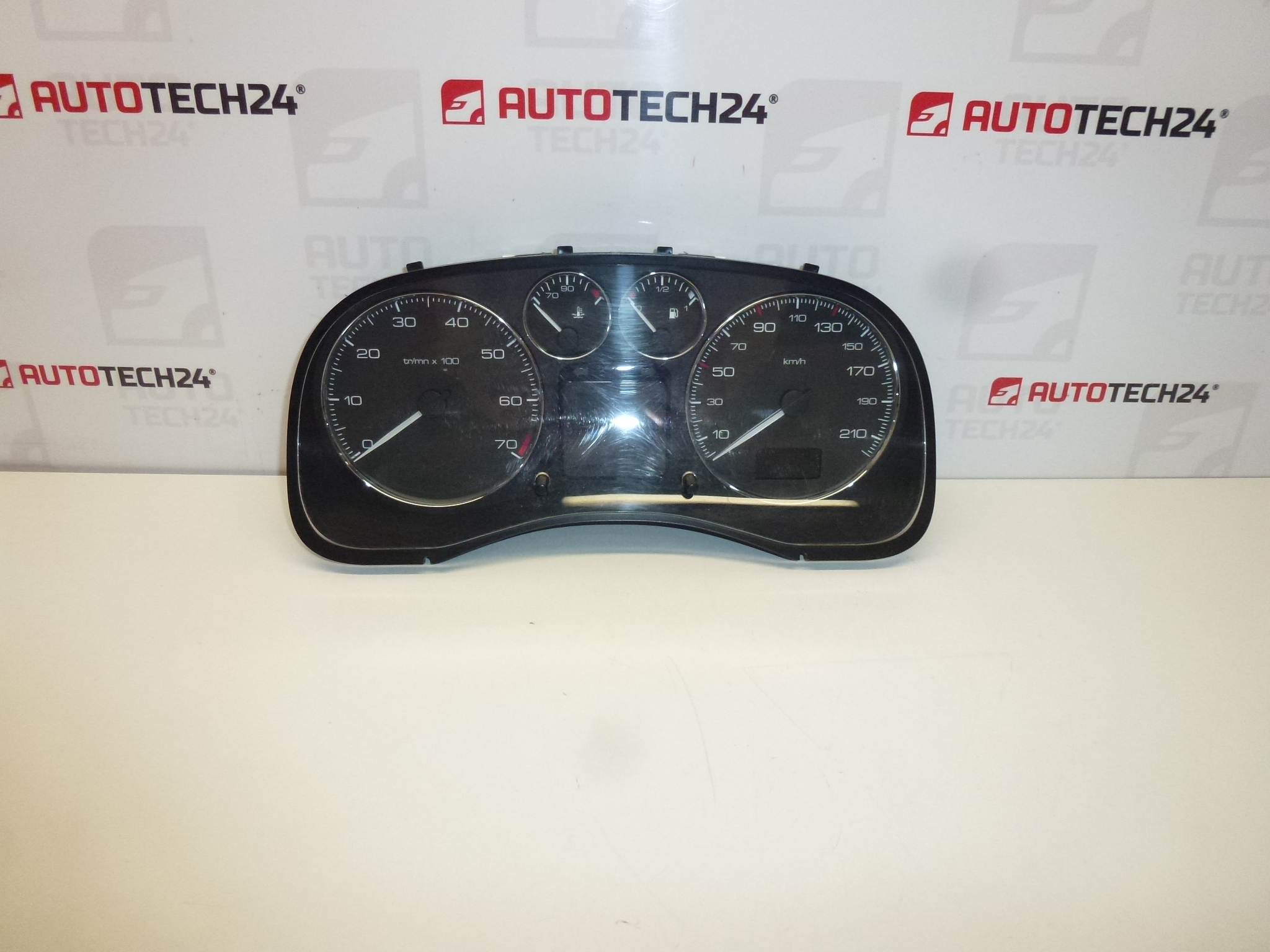 Tachometer Peugeot 307 II 215000 km 9654485080 6106N0