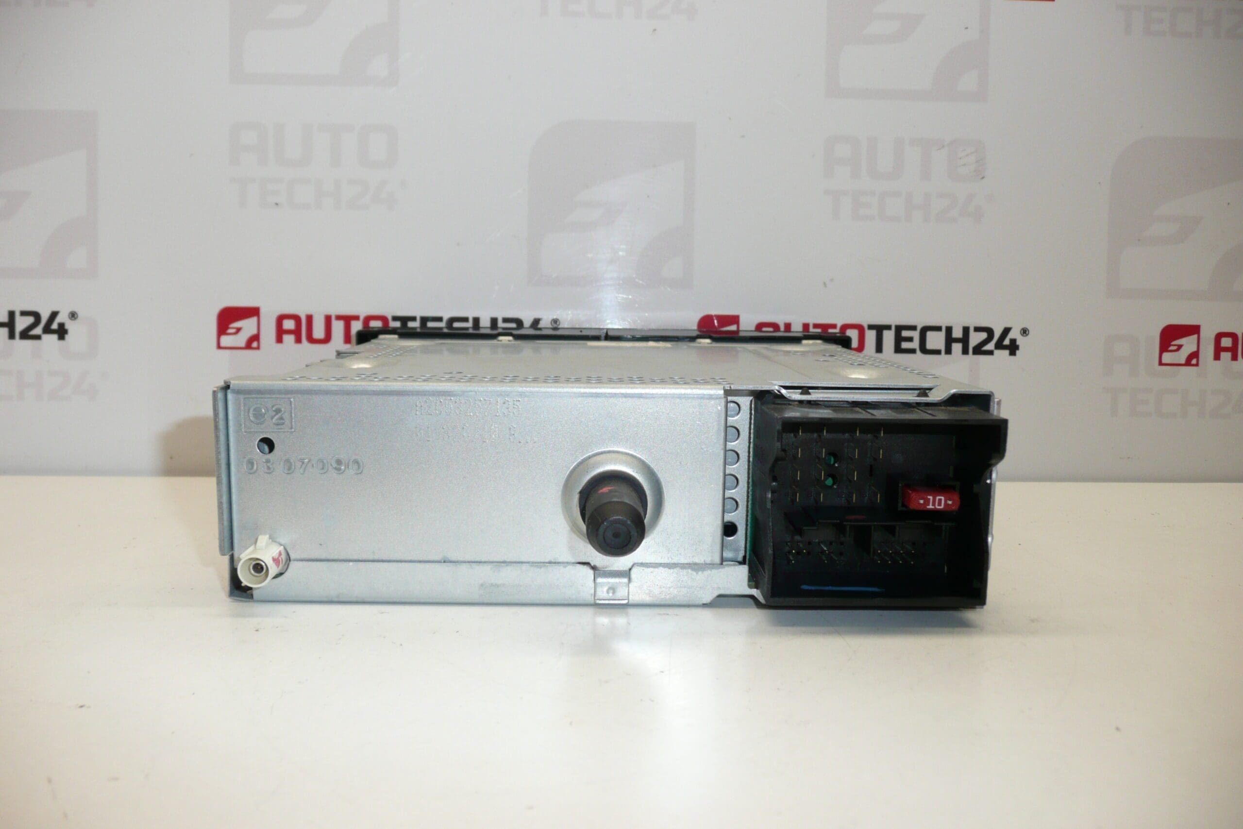 CD-bilradio Continental RD4N1M-03 Citroën Peugeot 96750215XT - Bild 2