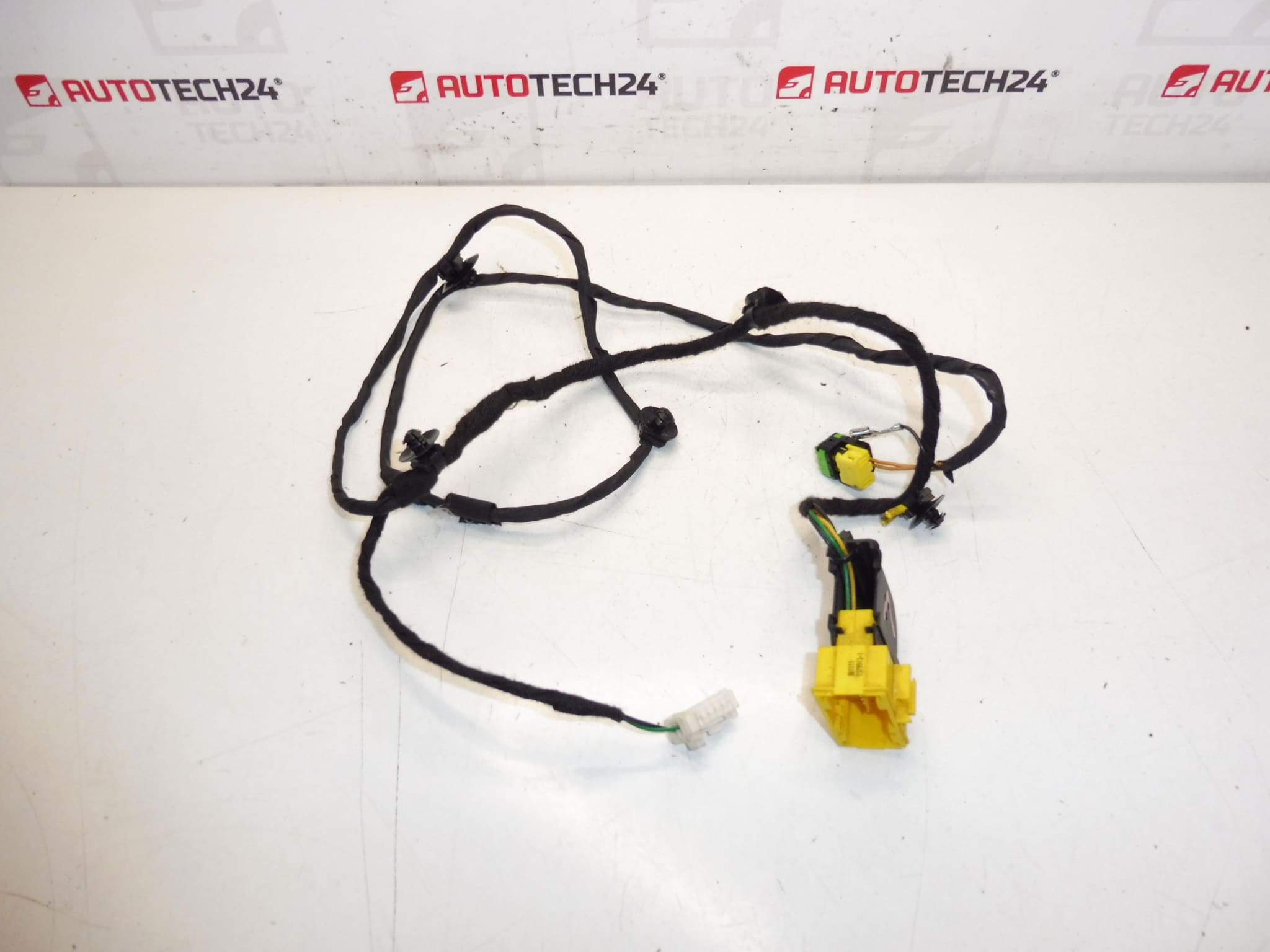 Citroen C3 II A51 Förarstolssele 1608078880
