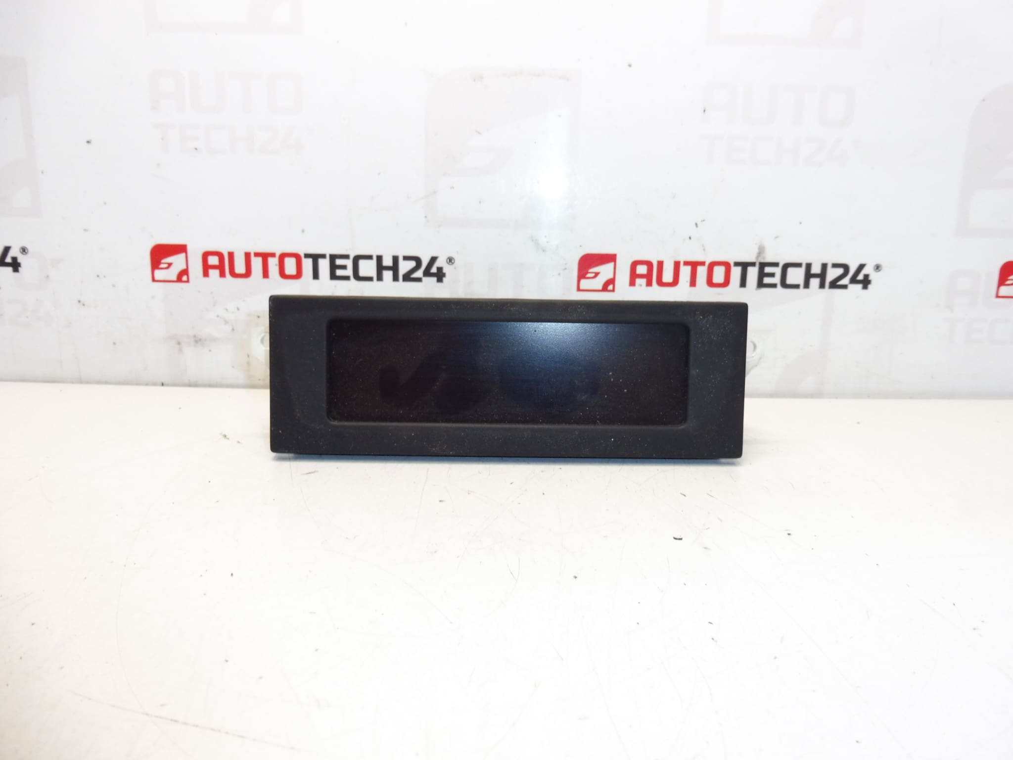 Datorradiodisplay Citroën Peugeot 9800132680 9822637880