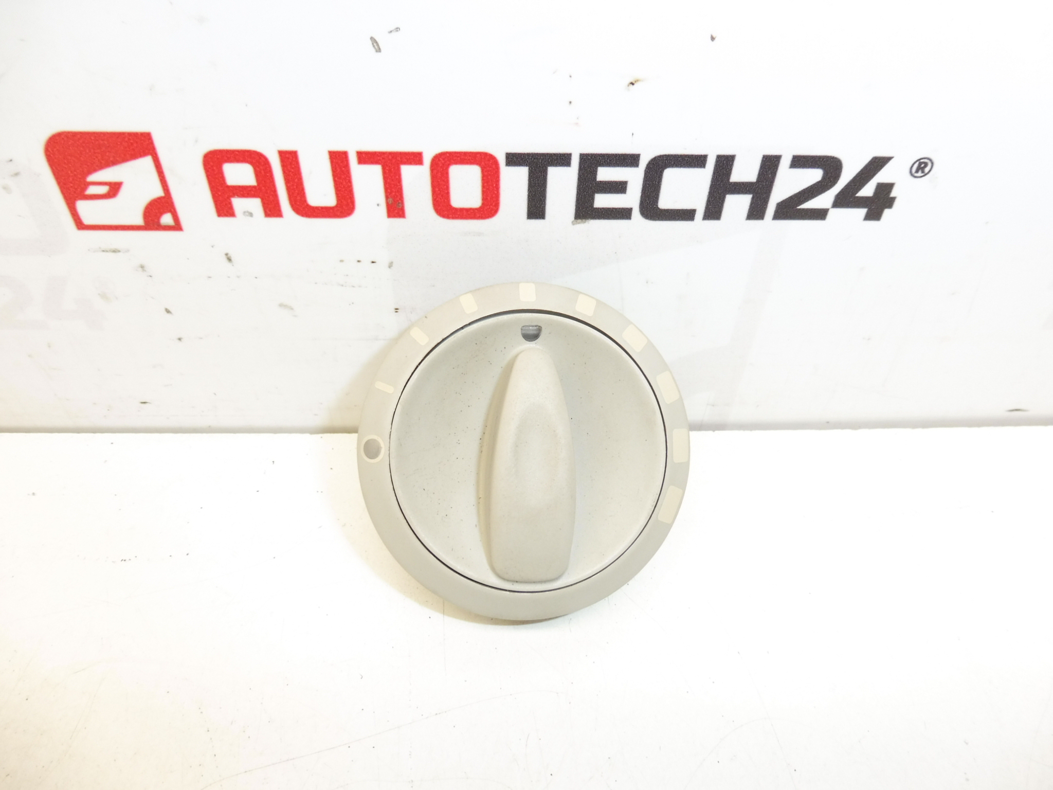 Ovlara för takpersienner Citroën Peugeot 96590657BJ 649039