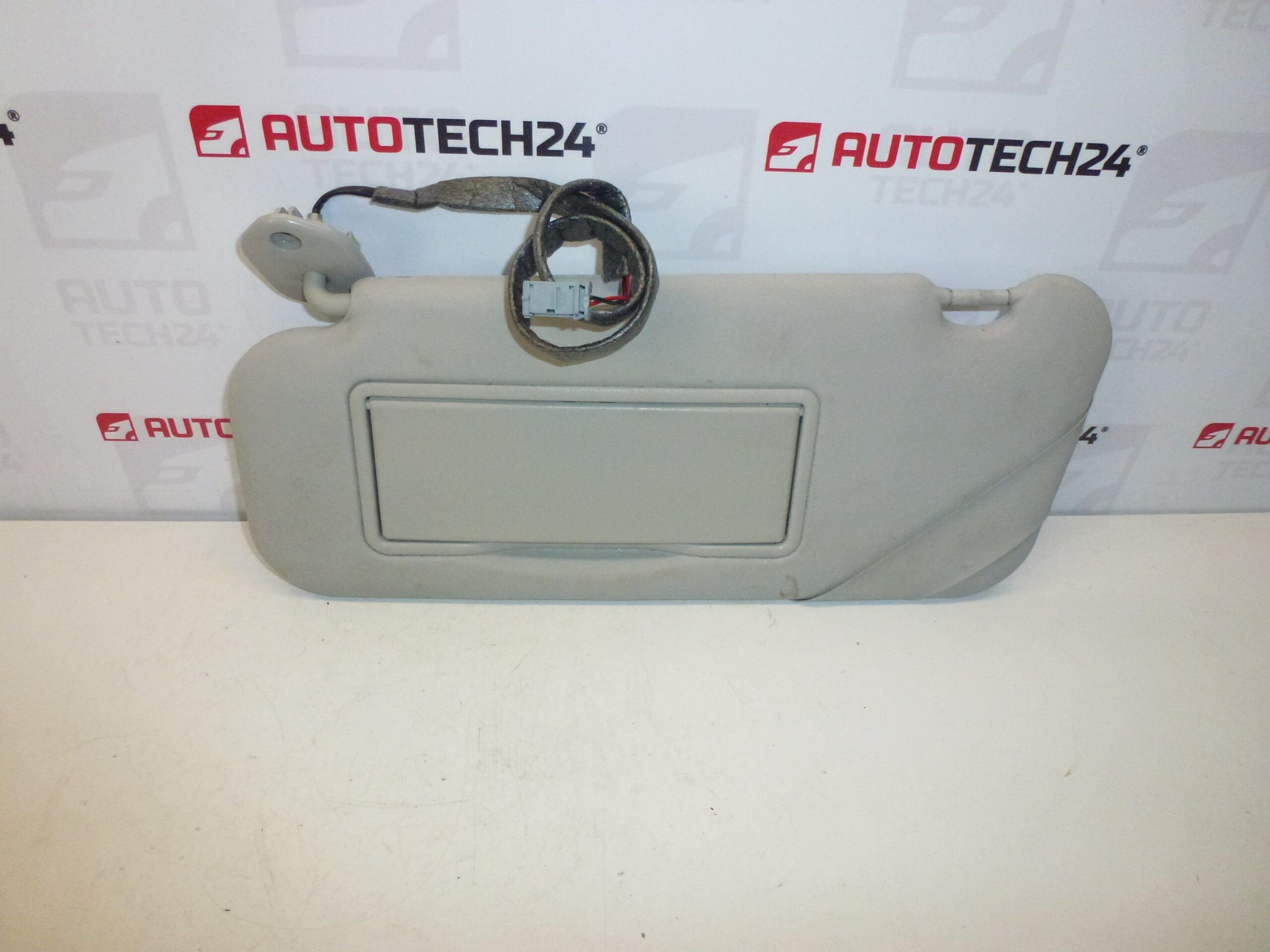 Vänster Solskydd Citroën Peugeot 8143GC