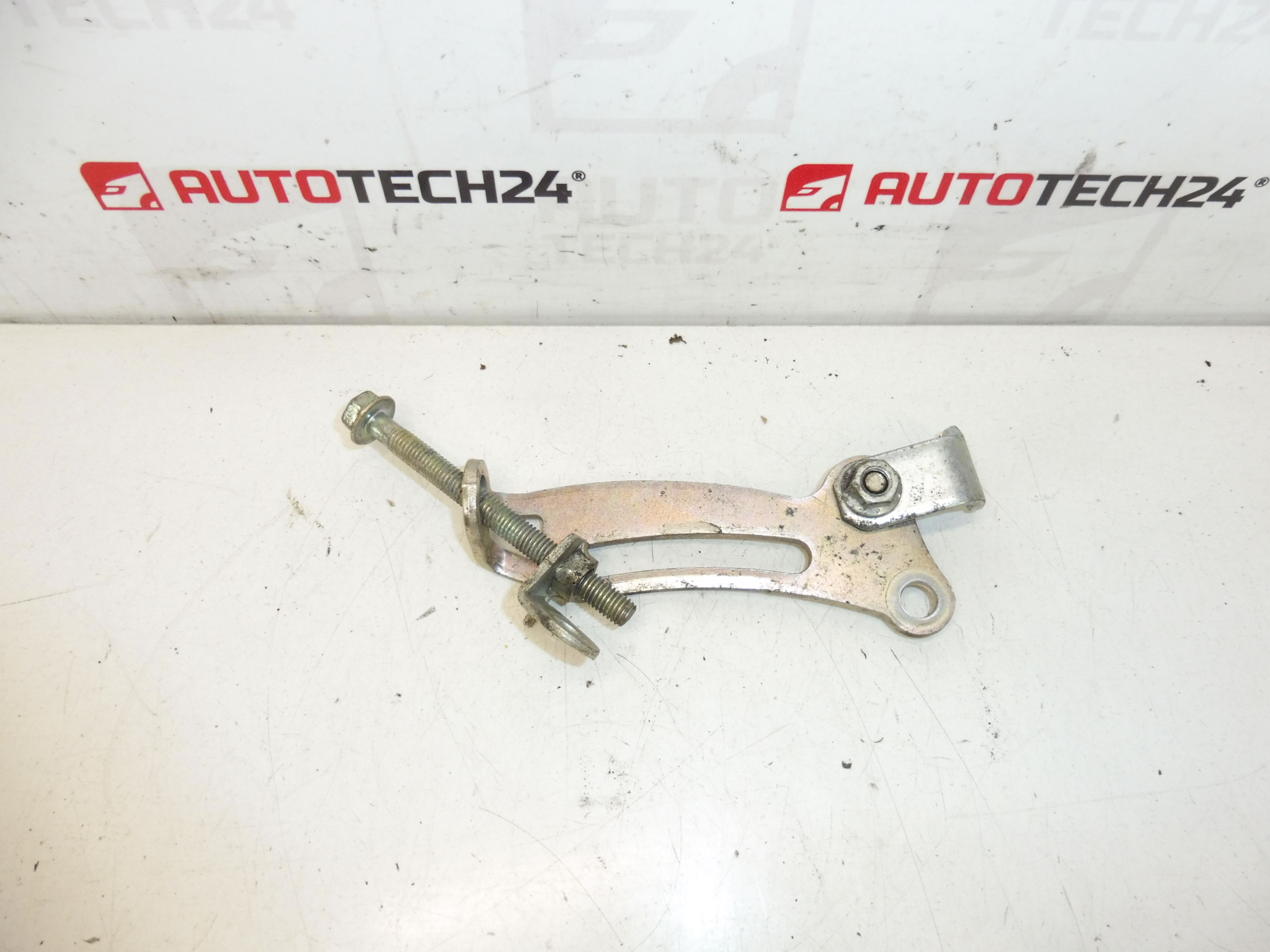 Remspännare Citroën C1 Peugeot 107 128143 5708A0 6822QX