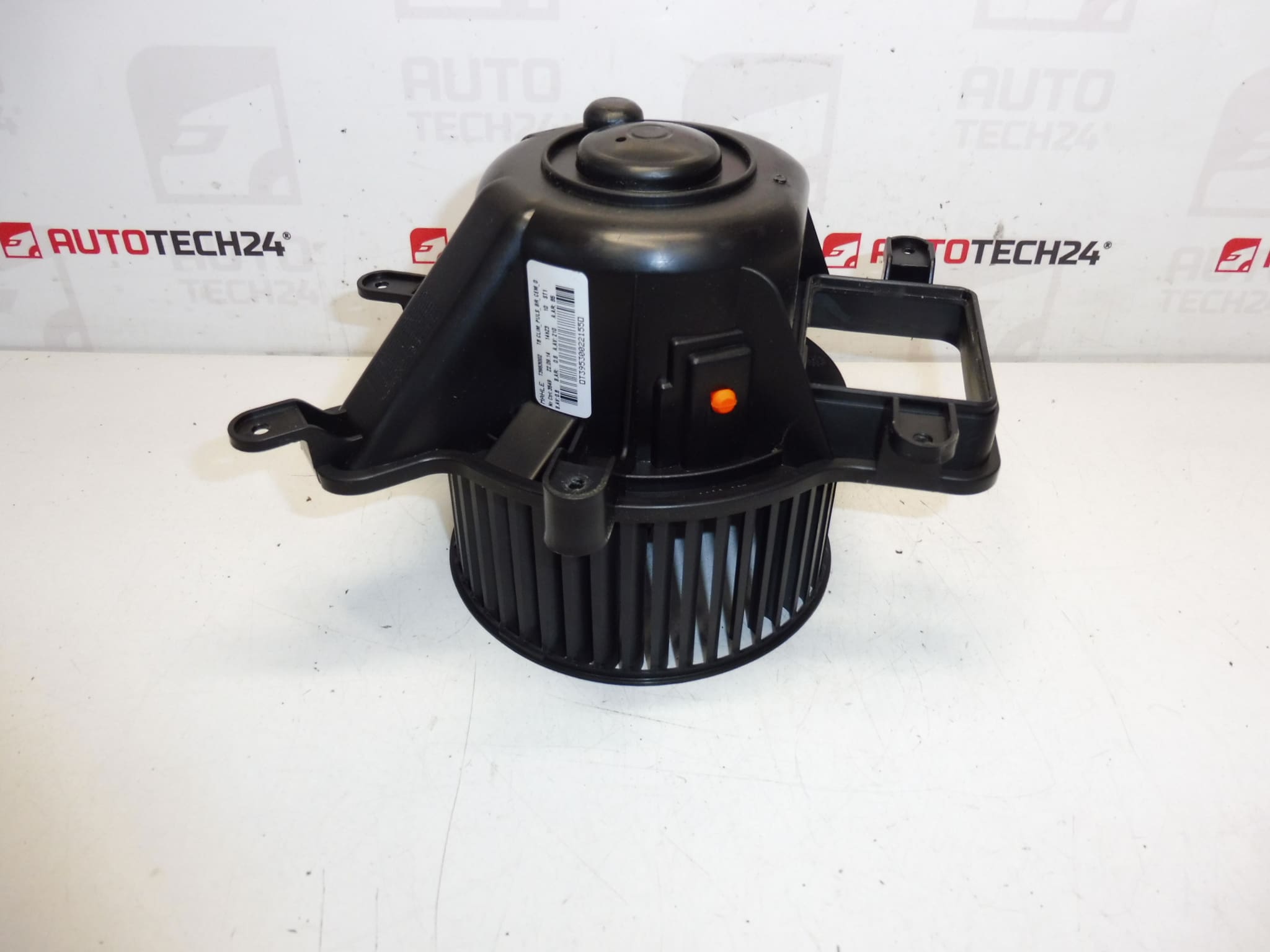 Värmefläkt Peugeot 3008 5008 T3953002 1606389380