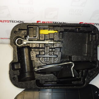 Verktygsset, Domkraft, Hjulnyckel, Dragögla till Citroën C4 Picasso 6736A7 674418 672594 671809 671739