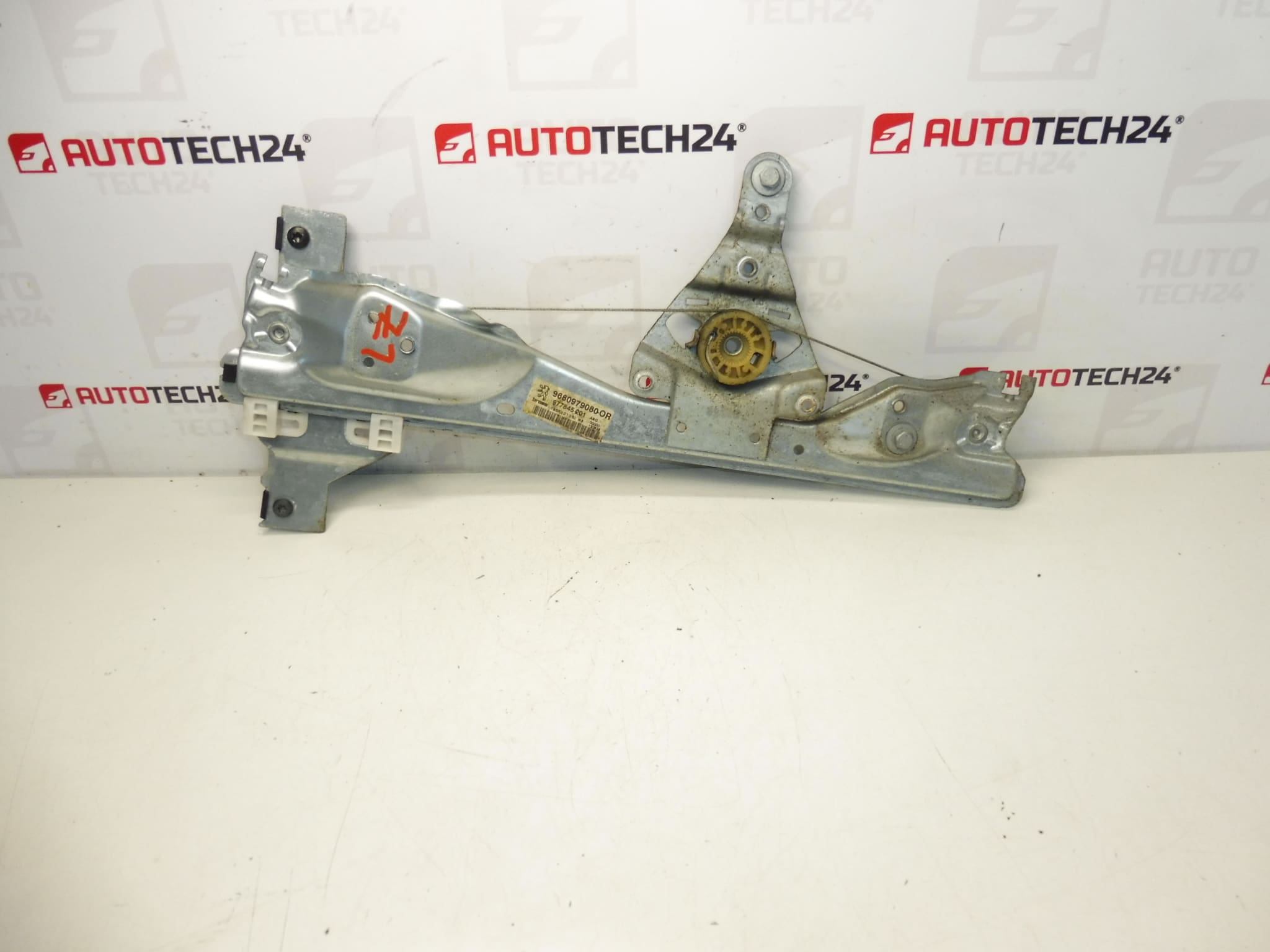 Peugeot 308 vänster bakruta upprullare 9680979080 9223E5