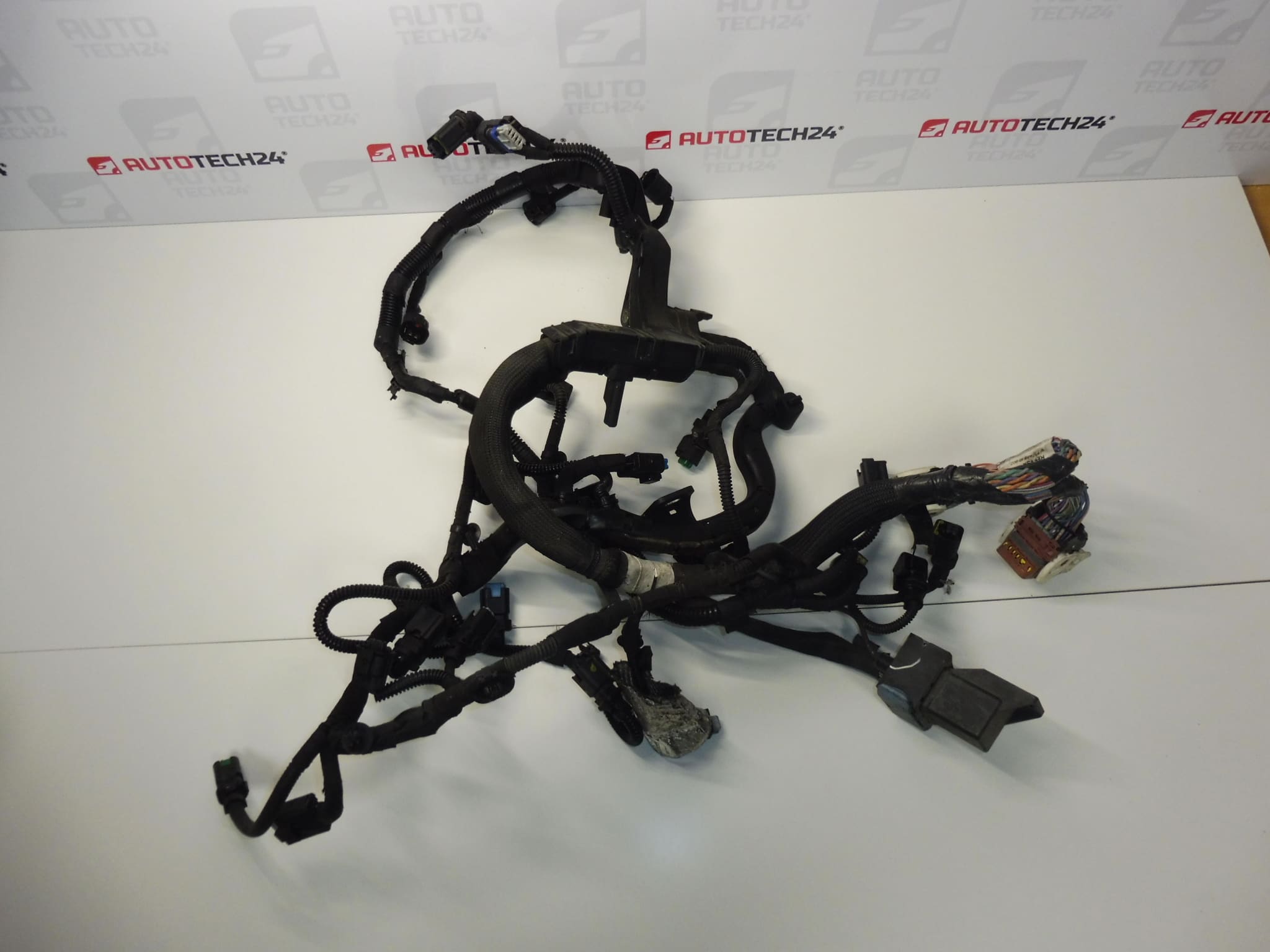 Sele Citroën Peugeot 1.6 HDI 9673749980 9678305680 6585J5