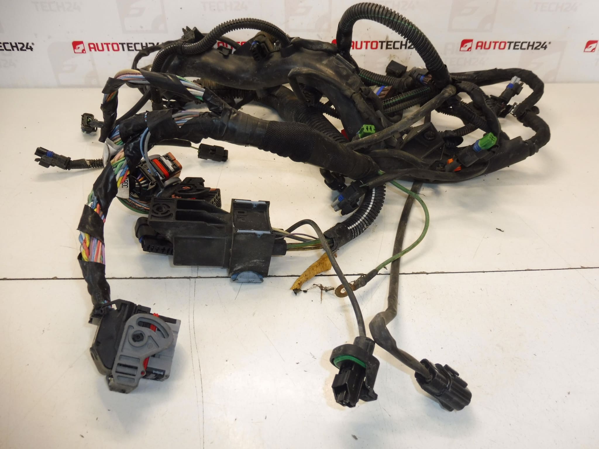 Sele Citroën Peugeot 2.0HDI RHJ 9684608680 6569RY - Bild 2