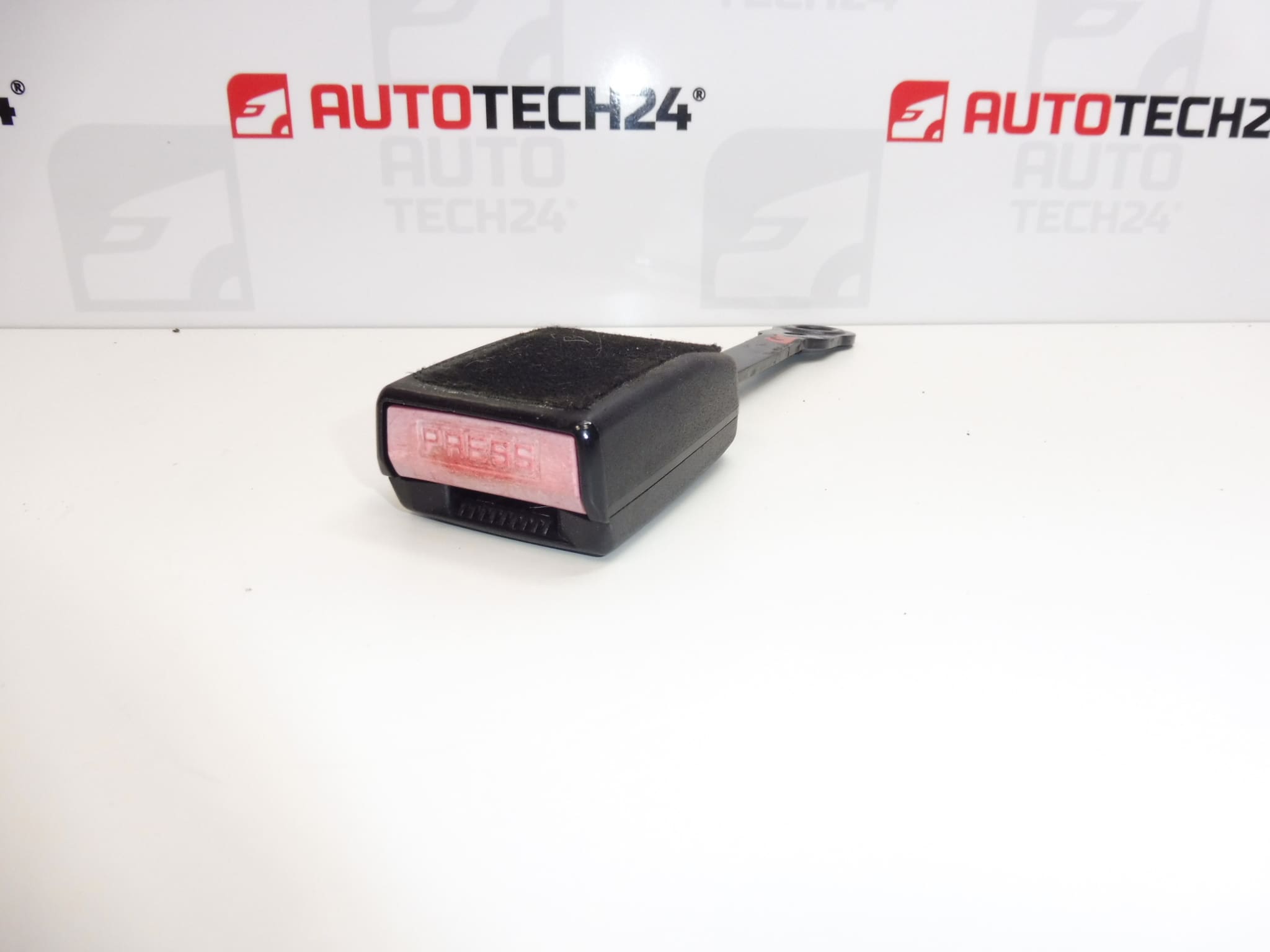 Bälteshållare på passagerarsidan Peugeot 307 CC 8974Q7