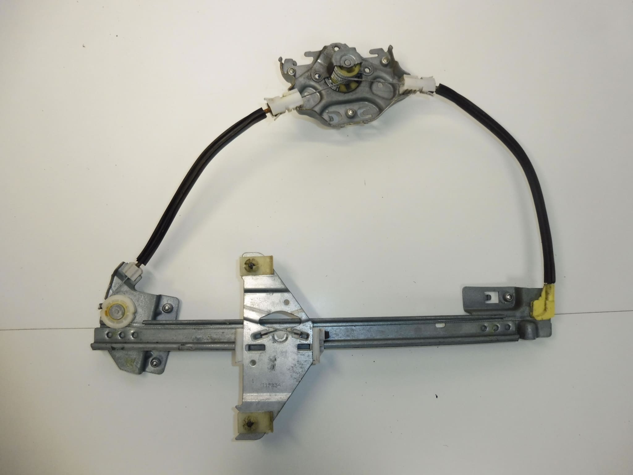 Fönsterhiss för höger bakruta Peugeot 307 9224A5 - Bild 2