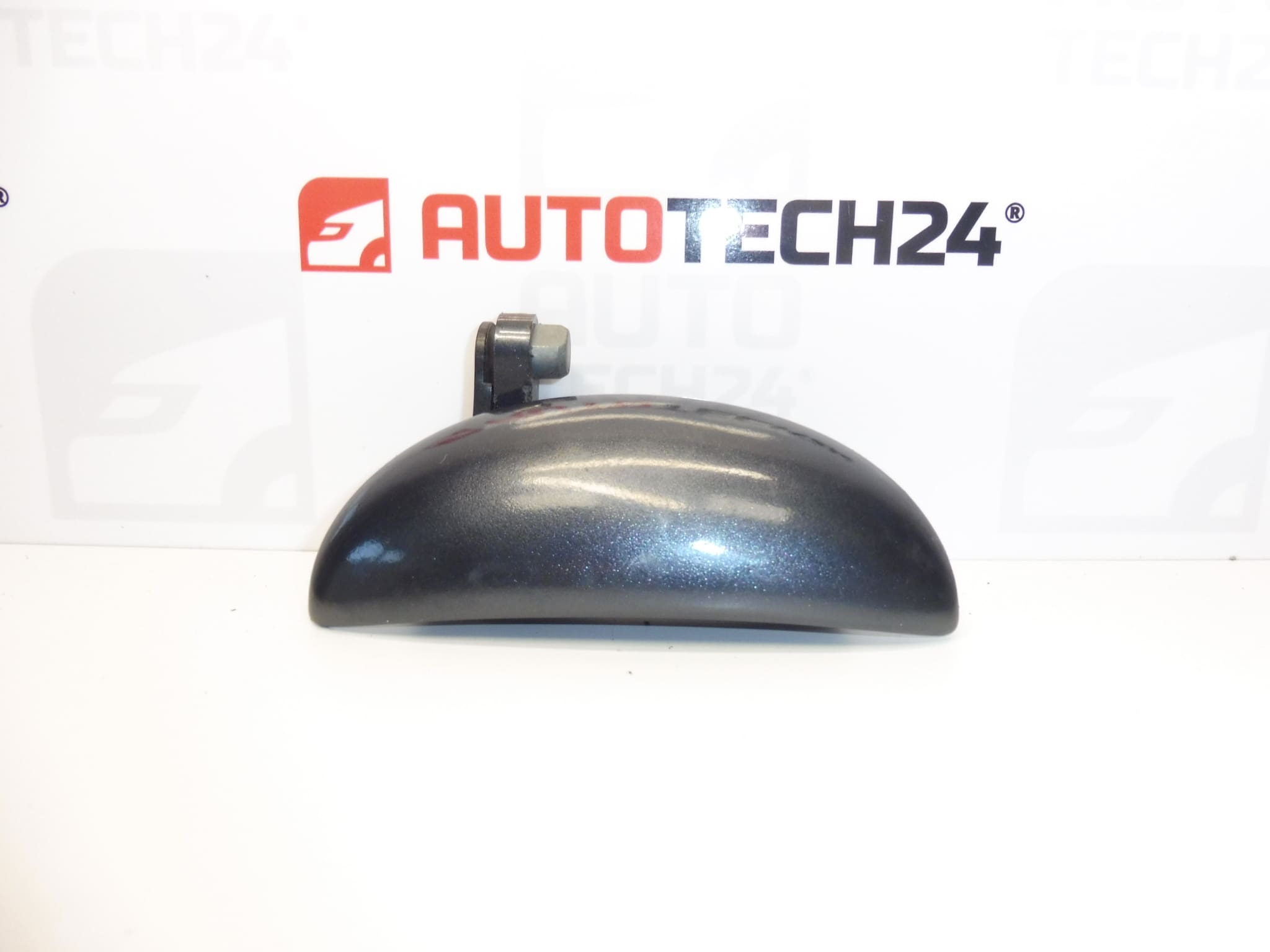 Handtag till höger framdörr KTA Citroën C1 Peugeot 107 9101AH